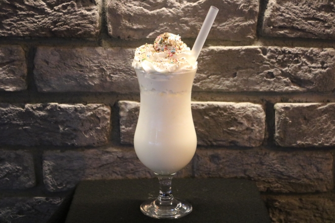 KARAMEL MİLKSHAKE